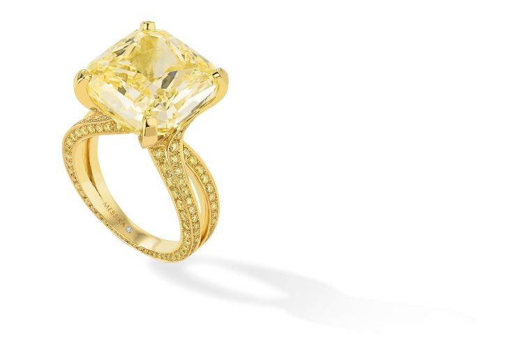 Messika 15.8-carat yellow diamond solitaire ring