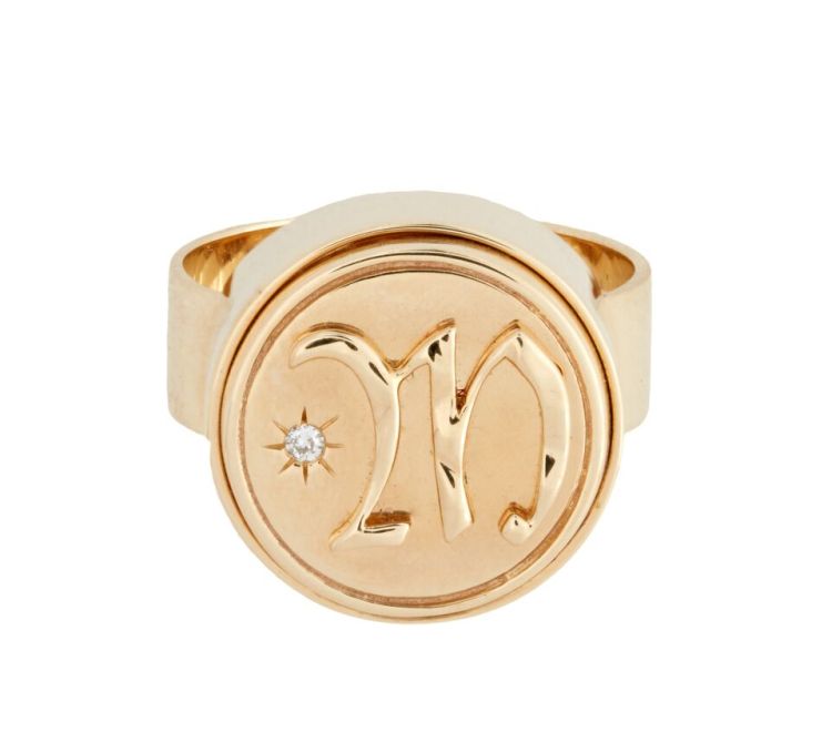 Foundrae yellow gold Alphabet signet ring with M and small diamond