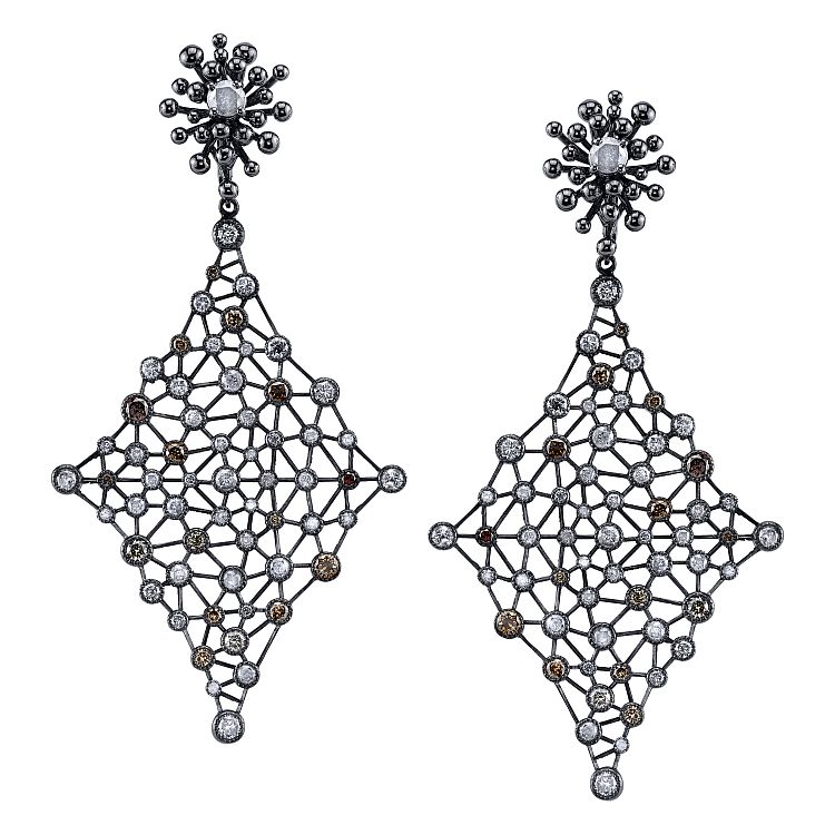 VRAM Nocturne earrings set with brown and gray diamonds. 