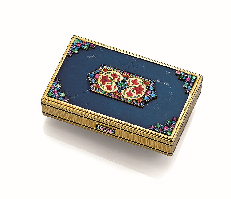 Art Deco enamel, ruby, sapphire,  emerald and amethyst vanity case, by Cartier, 1937. 
Image: diode SA - Denis Hayoun. 