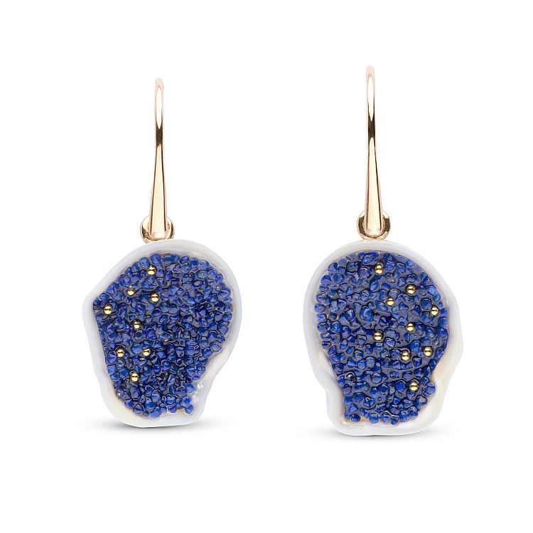Little h 14-karat yellow gold freshwater souffle pearl geode earrings with faceted lapis and 22-karat gold granules. 