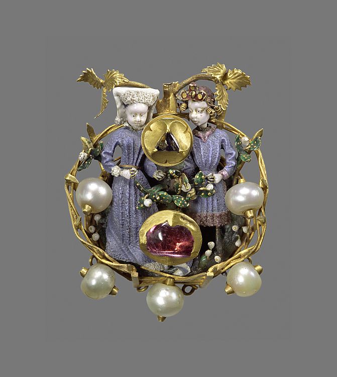 Brooch in gold, enamel, diamond, ruby, and pearls showing a betrothed couple, Burgundy or Flanders, c. 1430–40. Image: Kunstkammer, Kunsthistorisches Museum, Vienna. 