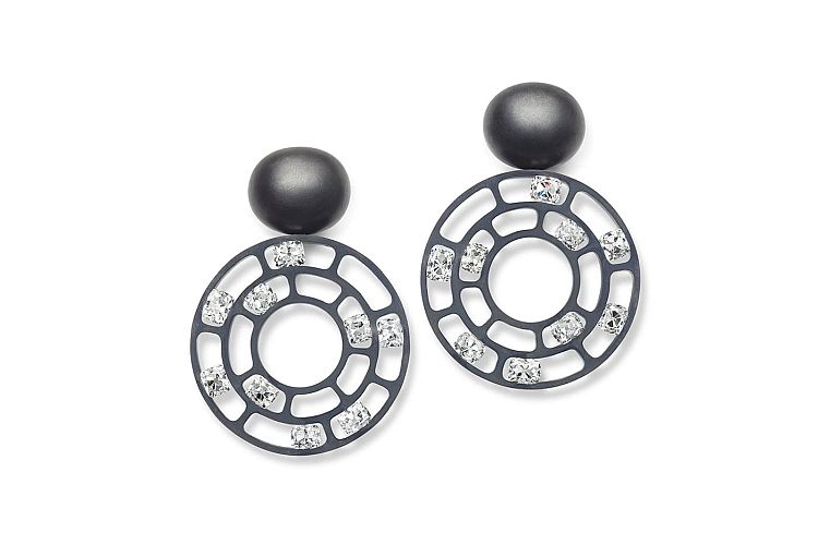 Hemmerle earrings with tension set diamonds in blackened silver. 