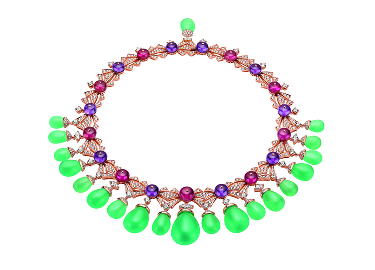 Bulgari Cinemagia necklace set with green chrysoprase gemstones. 