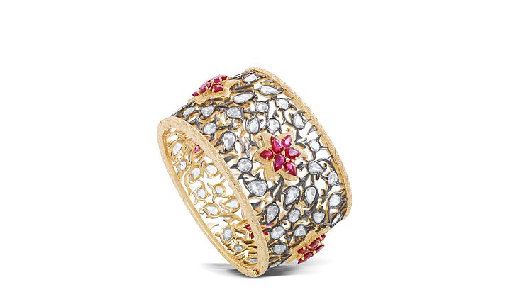 Sajjante gold bracelet with rose-cut diamonds and rubies. 