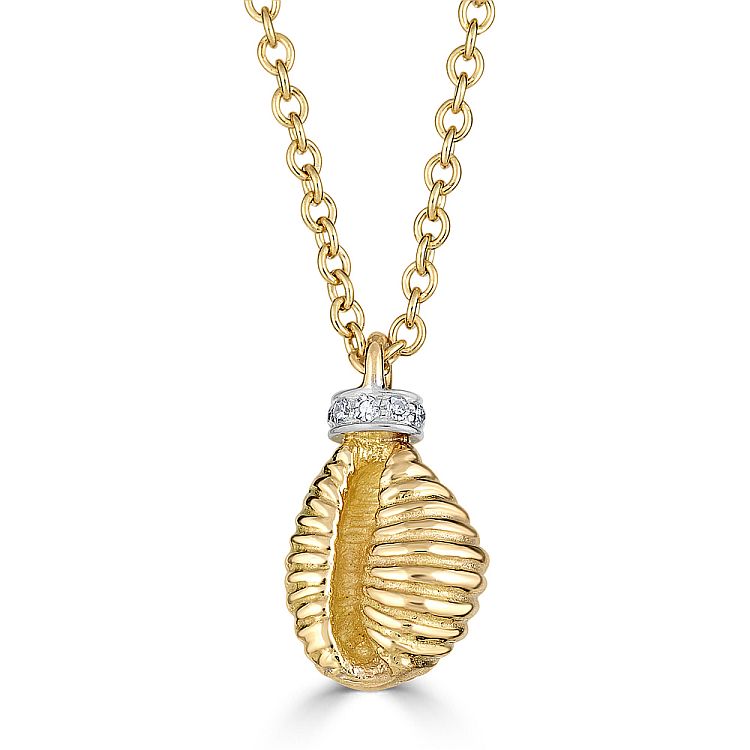 Renna gold and diamond shell pendant. 