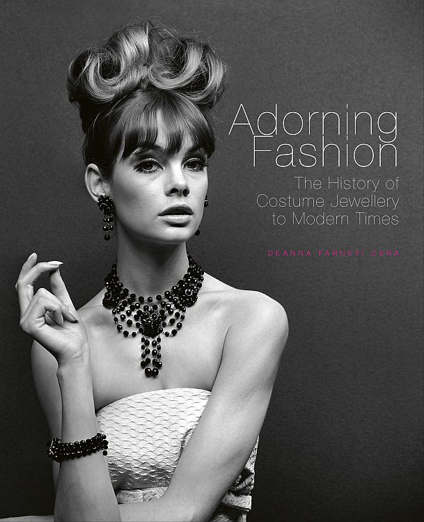 Betydning diamant build Adorning Fashion: The History of Costume Jewellery to Modern Times - Jewelry  Connoisseur