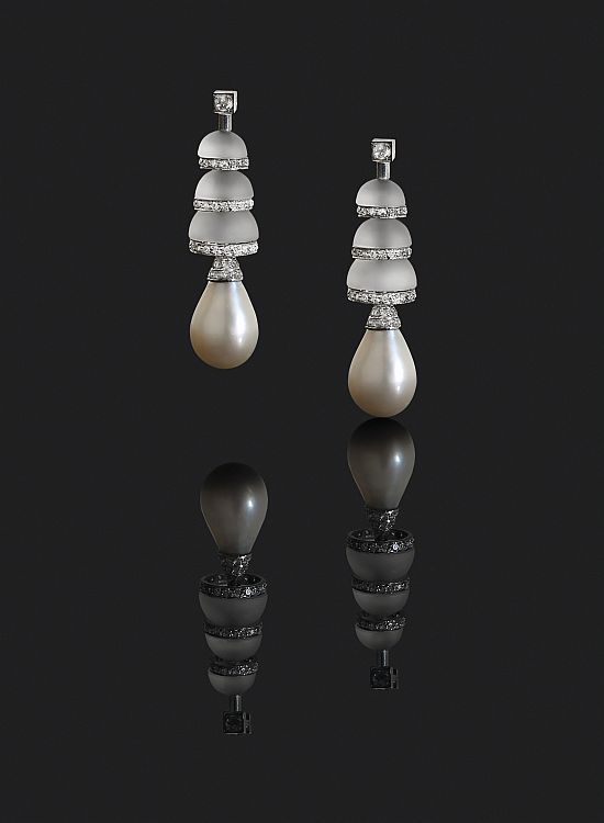 Pair of 18-karat white gold ear pendants composed of frosted rock crystal, platinum elements, diamonds and fine, saltwater pearls. Estimated at EUR 15,000-20,000, it sold for EUR 255,000. Image: Aguttes. 