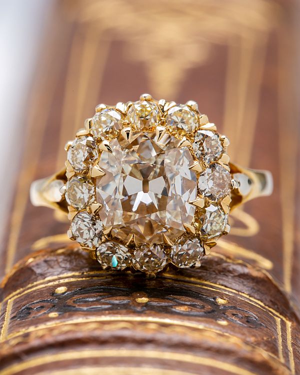 Harborview Victorian diamond engagement ring. From Trumpet & Horn