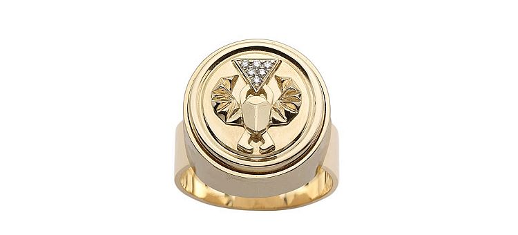 Foundrae Scarab Protection ring in 18-karat yellow gold and diamonds, inspired by ancient Egyptian mythology and meant to ward off negative thoughts.