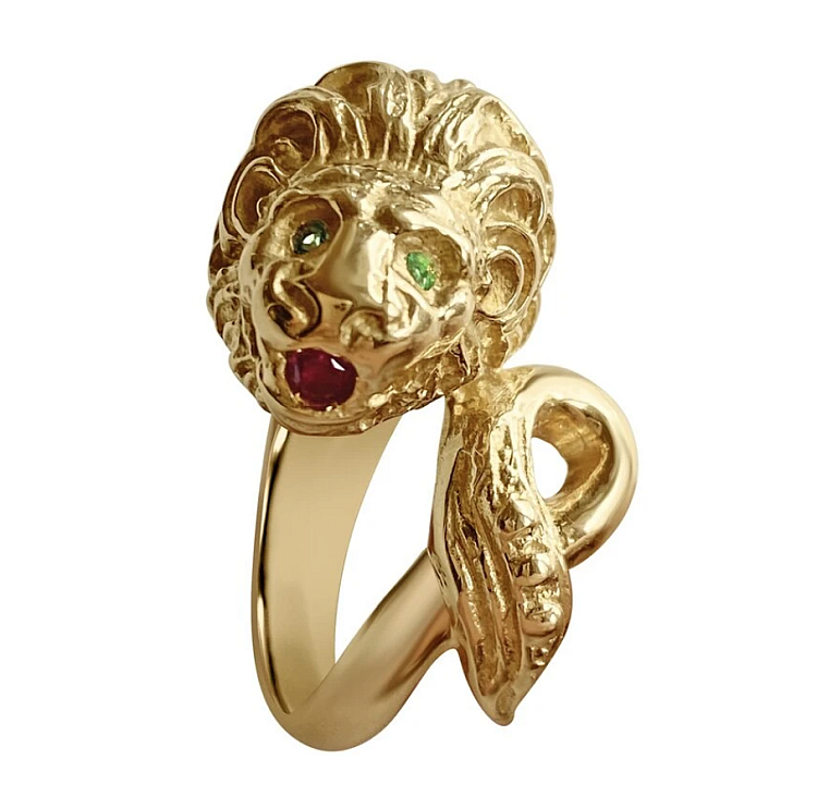 Matthia's & Claire Etrusca Lion ring in 18-karat yellow gold with emerald and ruby. 