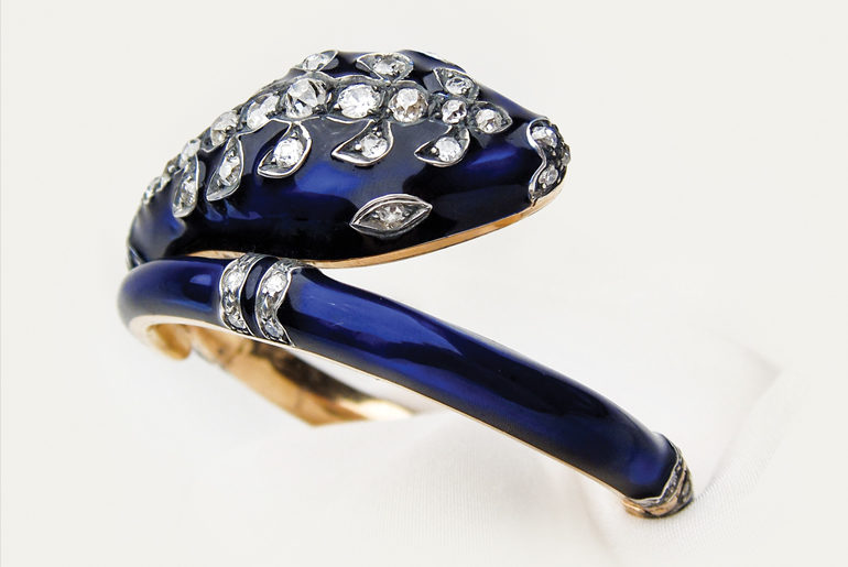 Victorian enamel snake bracelet. Image: Elizabeth Schoenleber