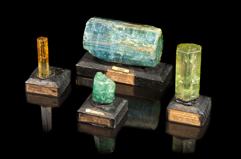 MINERALS FROM THE COLLECTION OF PROFESSOR RENÉ-JUST HAÜY Four beryl crystals Russia, height: 3–5 cm MNHN, Paris