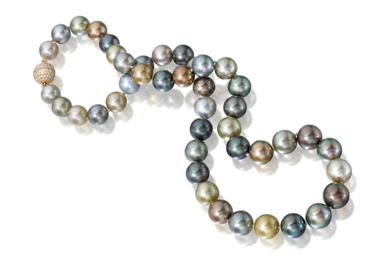 Power Pearls…and the Women Who Wear Them - Assael
