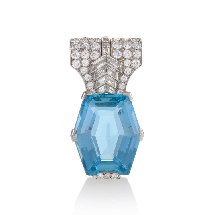 Cartier Paris platinum brooch set with an hexagonal step-cut, 35.20-carat aquamarine and approximately 5.90 carats of round-, square-, and baguette-cut diamonds, from the 1930s. Photo: Macklowe Gallery. 