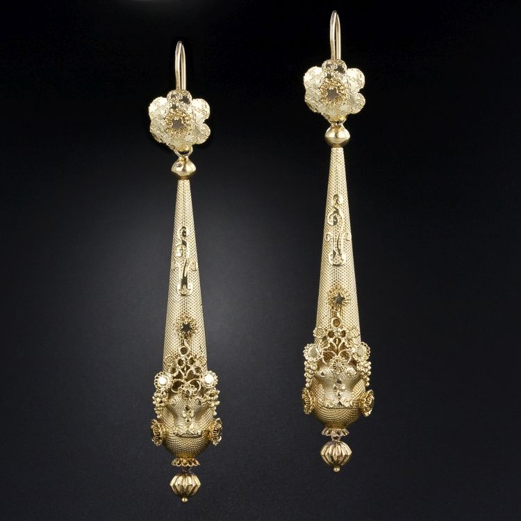Georgian drop earrings from Lang Antiques. 