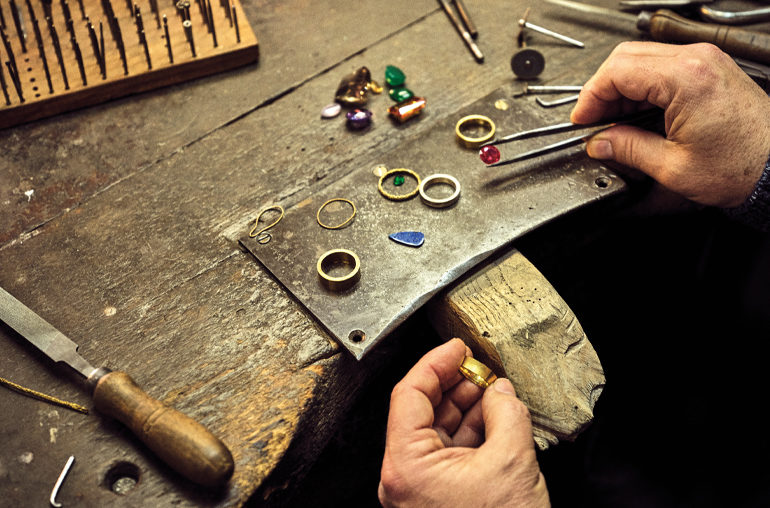 jewelery artisan in his workshop in the Grand Bazaar