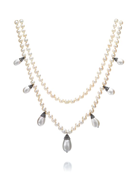 Gold, silver, diamond and natural pearl Leuchtenberg Necklace, attributed to Nitot et Fils, early 19th century. Private collection. 