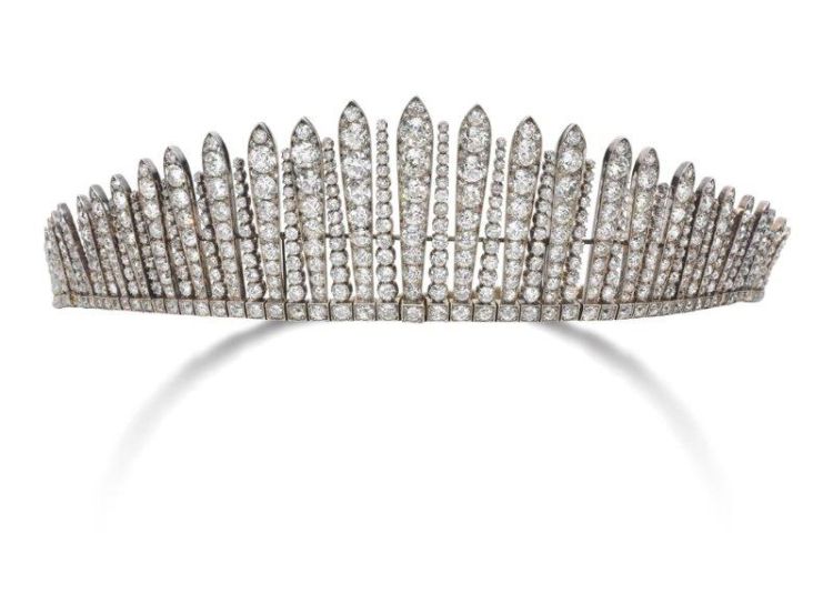 A diamond tiara ‘à la Russe’, late 19th century. Photo: Understanding Jewellery. 