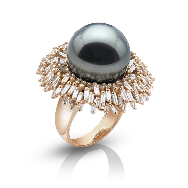 Suzanne Kalan x CPAA ring in 18-karat rose gold with a round Tahitian pearl and 2.15-carats of baguette-cut diamonds. Photo: Suzanne Kalan.