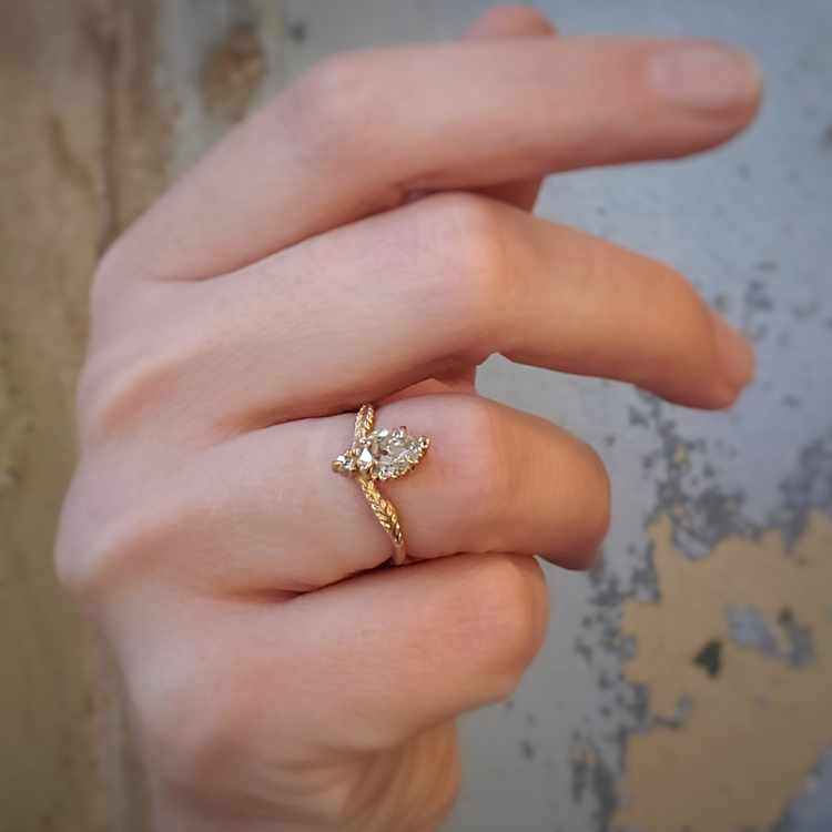 De hombre de oro anillo de compromiso completo deslumbrante joyas con diamantes Boda Crystal Ban agradable