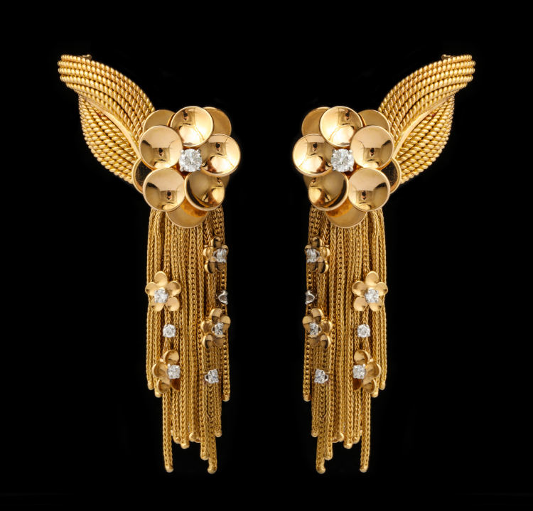 French fringe gold earrings from Pat Saling. Photo: Pat Saling.