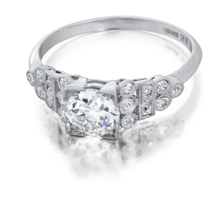 Vintage diamond ring from Excalibur Jewelry. Photo: Excalibur Jewelry. 