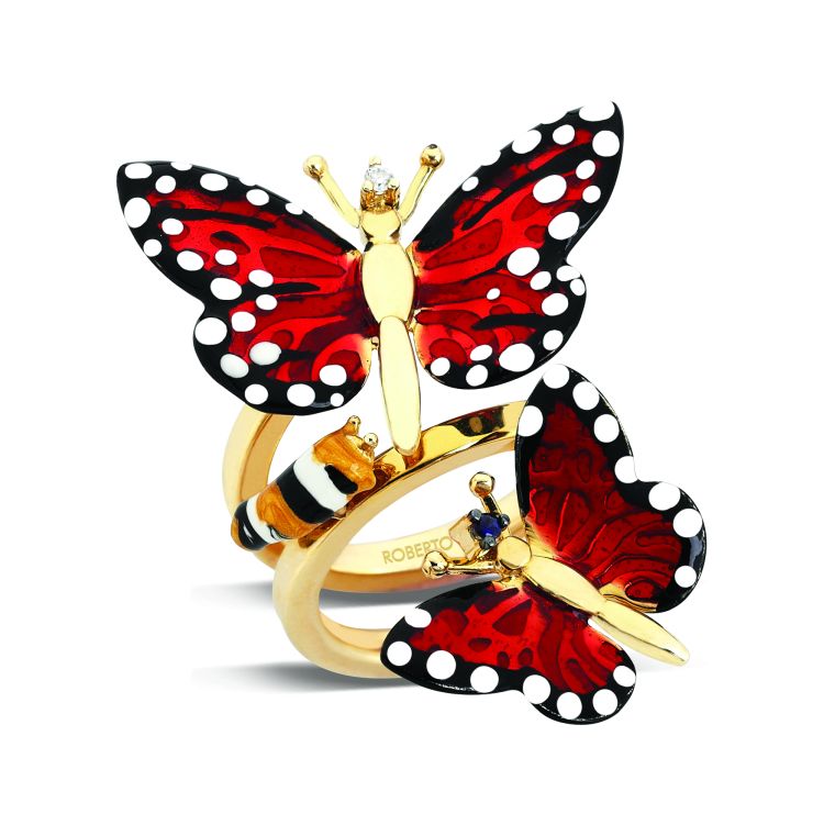 Monarch butterfly rings in 14-karat gold. Photo: Roberto Bravo. 
