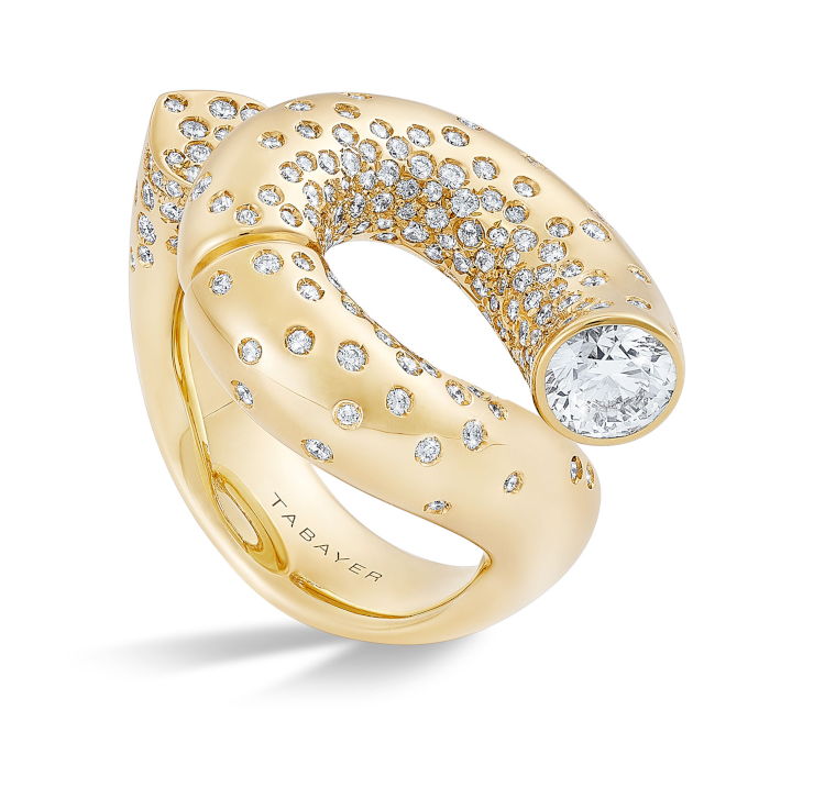 Кольцо Tabayer Oera из 18-каратного золота с бриллиантами.  Фото: Табайер.