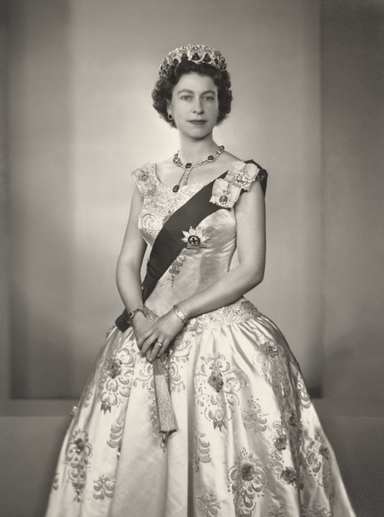 Queen Elizabeth II in 1956. Photo: William Hustler and Georgina Hustler / Royal Collection Trust.