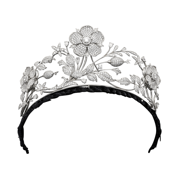 Tiara in platinum with floral asymmetrical design and a wide openwork band. Photo: Hancocks London.