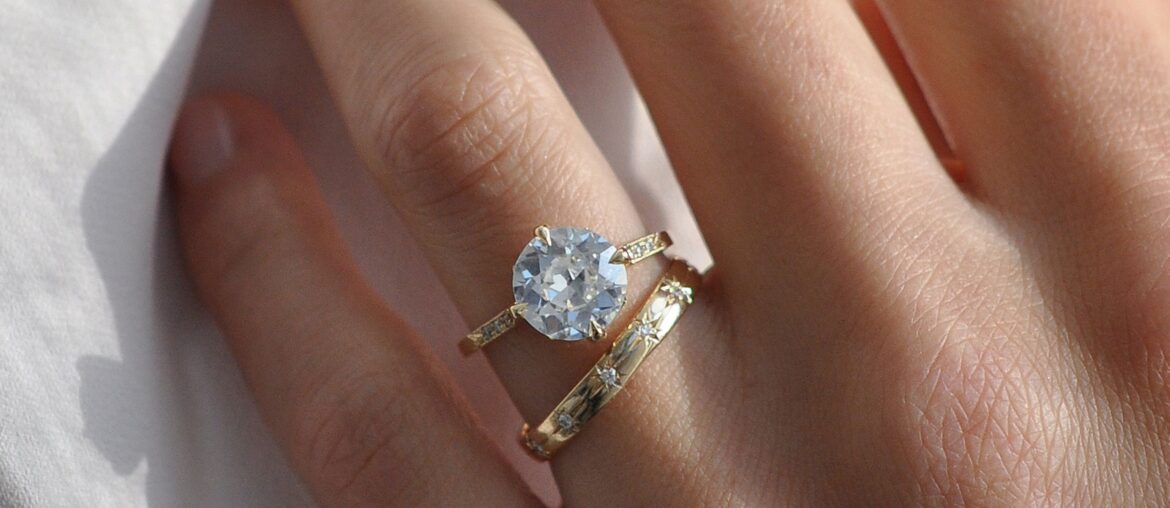 Ashley Zhang engagement ring with a 2.04-carat diamond. (Ashley Zhang)
