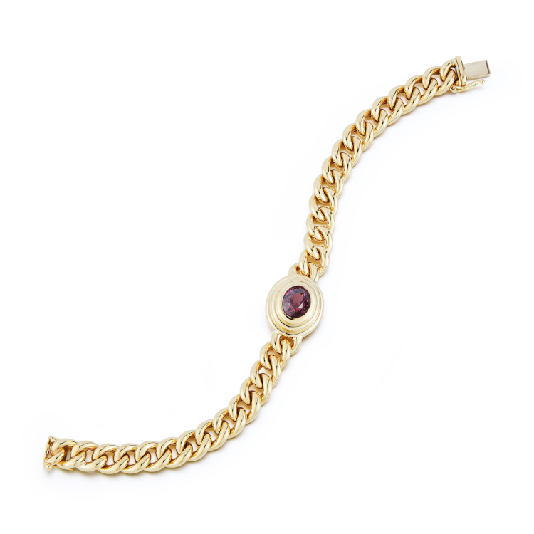 Deborah Pagani Honey Garnet link bracelet with a 3.65-carat garnet in a 18-karat yellow gold link chain. (Deborah Pagani)