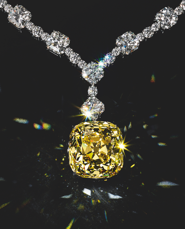 Detail of The Tiffany Diamond in Necklace with platinum, gold and diamonds (Tiffany & Co./Thomas Milewski) 