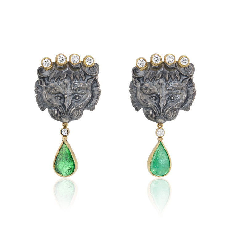Ataumbi Metals Lion drop earrings in oxidized silver and 18-karat yellow gold, featuring Muzo emeralds and diamonds. (Ataumbi/Muzo)