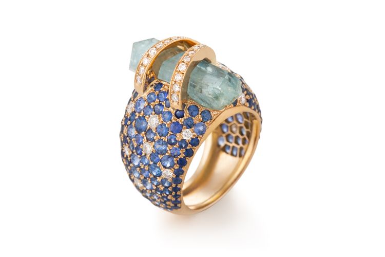 Aquamarine, sapphire and diamond Bombee ring in 18-karat pink gold. (Clara Chehab)