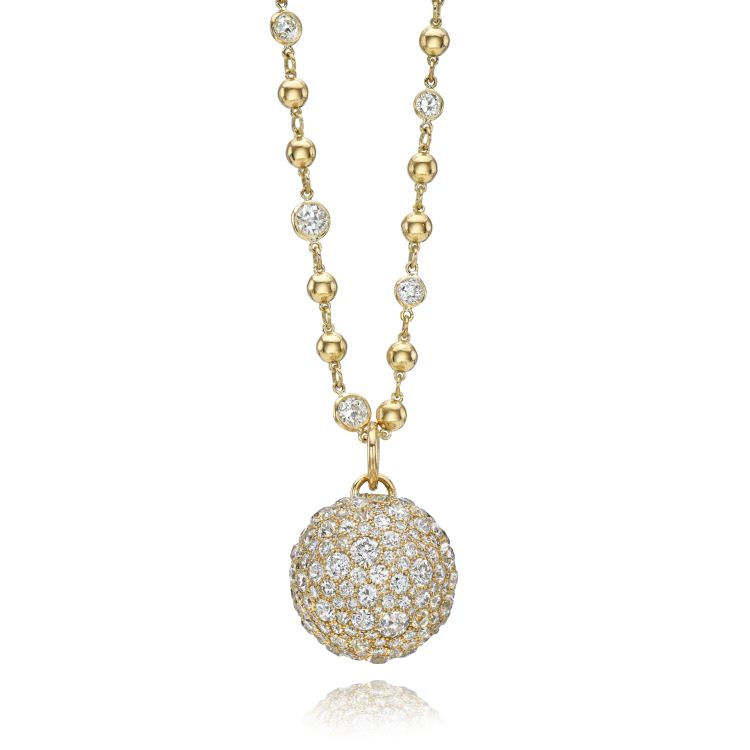 Single Stone Calypso pendant with 22.24 carats of old-cut and round brilliant diamonds. (Single Stone)