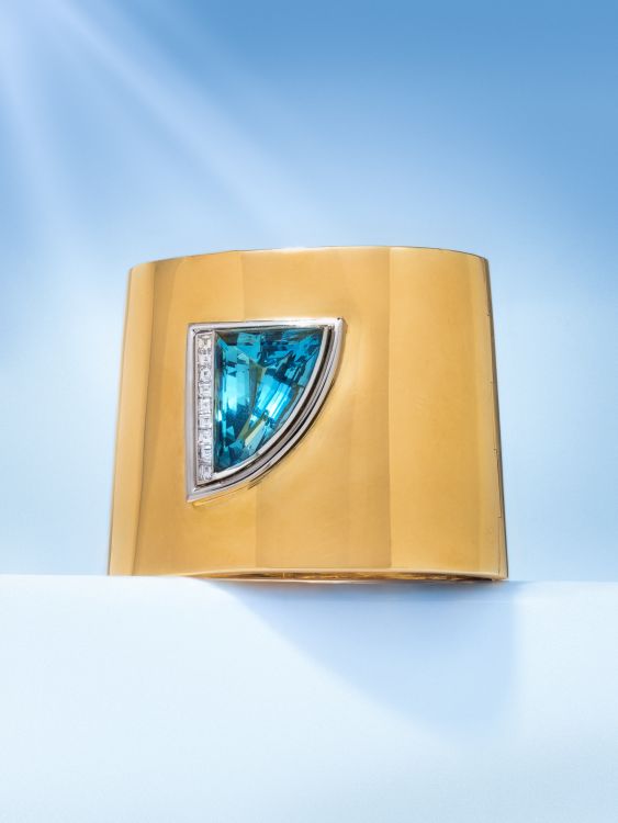 Paloma Picasso for Tiffany & Co. bicolor gold, aquamarine and diamond bangle bracelet sold for $37,800 at Hindman. (Hindman)