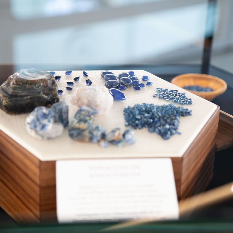 Sapphire display at the Gübelin Gem Museum. (Gübelin) 