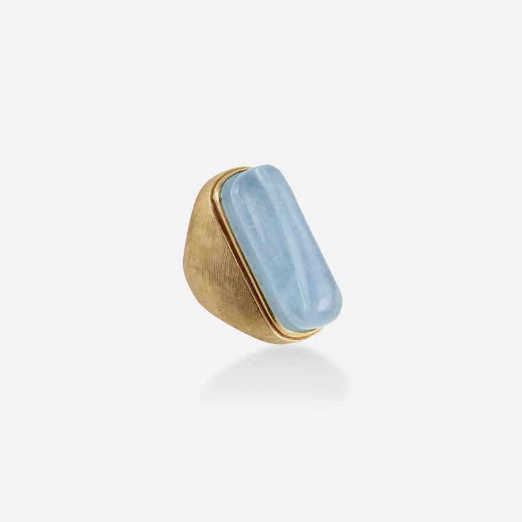Forme Livre ring by Roberto and Haroldo Burle Marx in aquamarine and gold, 1970s (Rago/Wright Auctions)